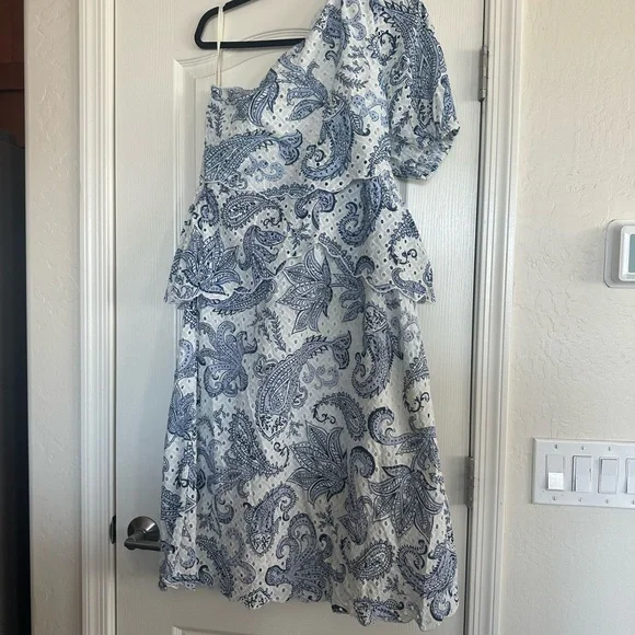 FARM Rio One Shoulder Eyelet Midi Dress - Picture 2 of 7